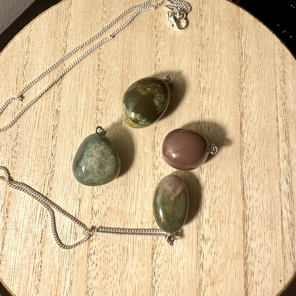 Detailed Ocean Jasper Pendant Necklace